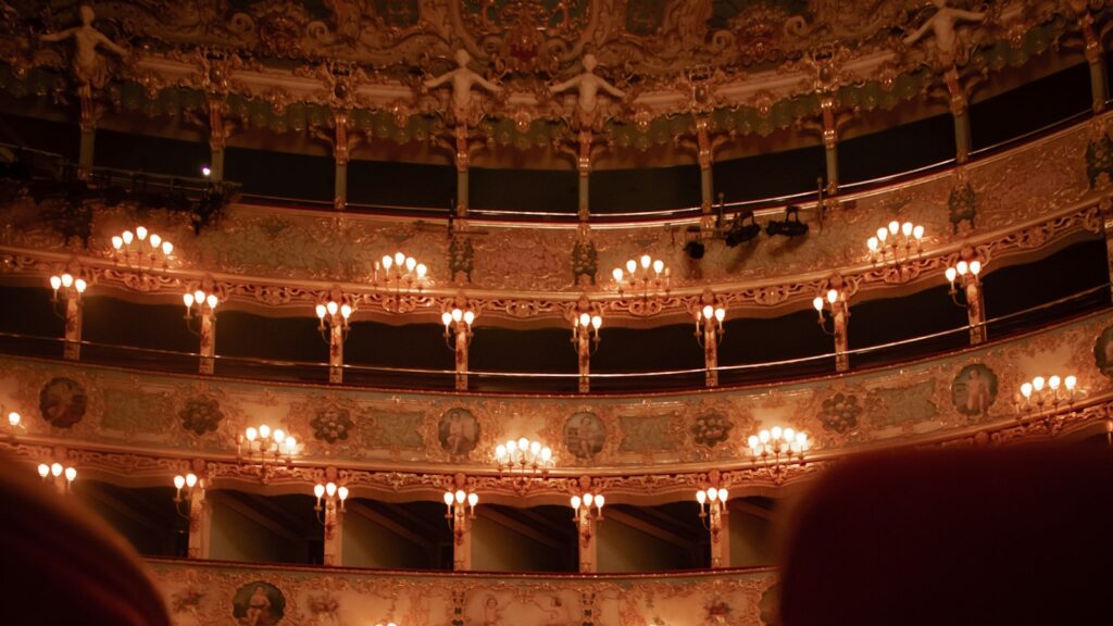 La Fenice 2026–2027: una noche de ópera en el corazón de Venecia